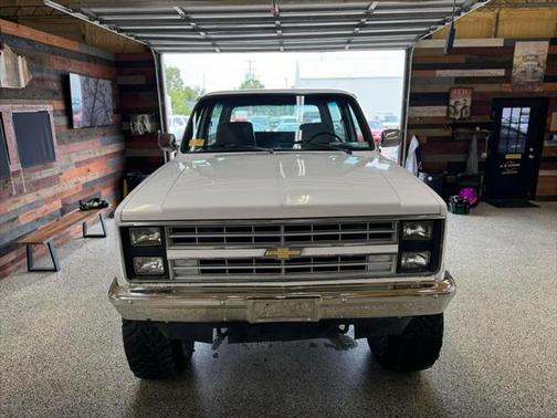 1985 Chevrolet C10/K10 Base