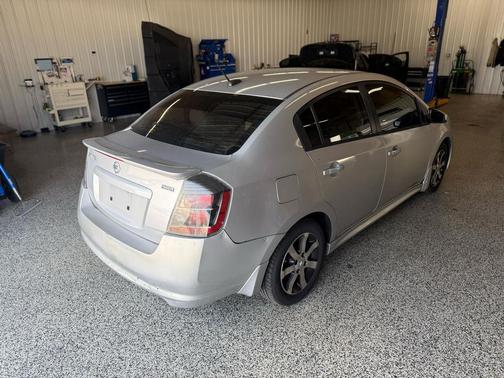 2011 Nissan Sentra 2.0 SR