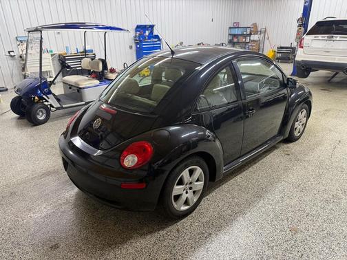 2007 Volkswagen New Beetle 2.5