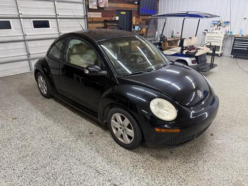 2007 Volkswagen New Beetle 2.5