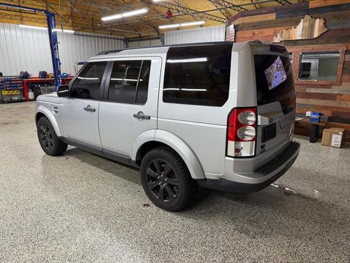 2012 Land Rover LR4 Base