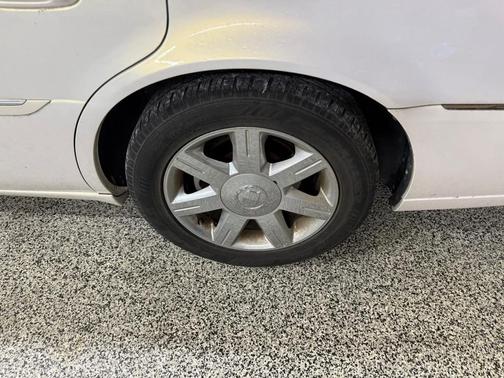 2006 Cadillac DTS Base