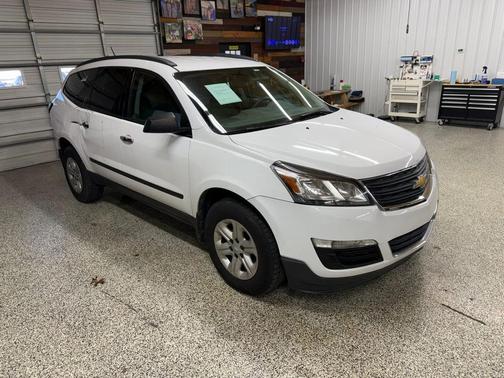 2017 Chevrolet Traverse LS