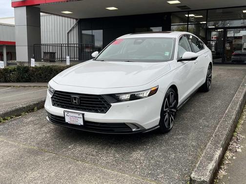 2024 Honda Accord Hybrid Touring