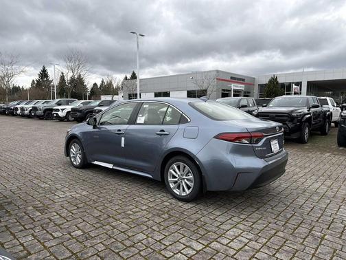 2026 Toyota Corolla Hybrid XLE