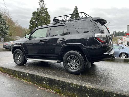 2020 Toyota 4Runner Venture Special Edition