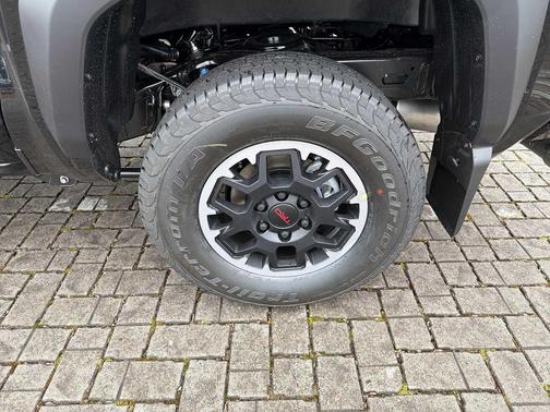 2026 Toyota Tacoma TRD Off Road