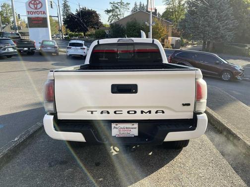 Ice Cap 2023 Toyota Tacoma TRD Sport