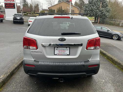2012 Kia Sorento LX