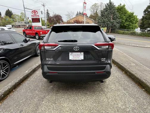 Magnetic Gray Metallic 2025 Toyota RAV4 XLE