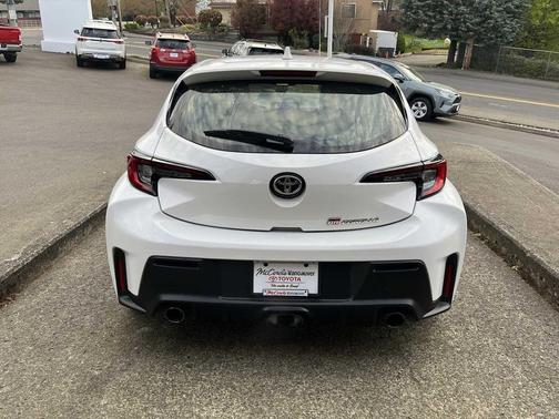 Ice Cap 2024 Toyota GR Corolla Core