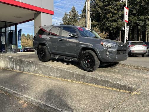 Underground 2024 Toyota 4Runner SR5 Premium
