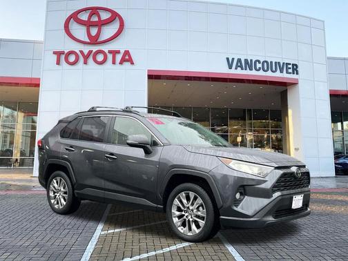 2019 Toyota RAV4 XLE Premium