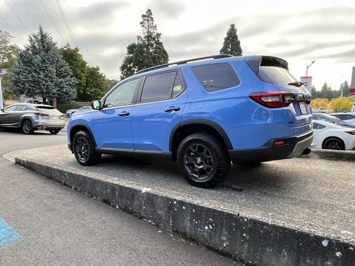 2024 Honda Pilot TrailSport