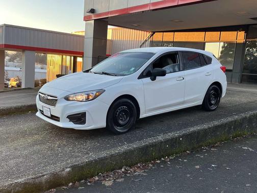 2019 Subaru Impreza 2.0i