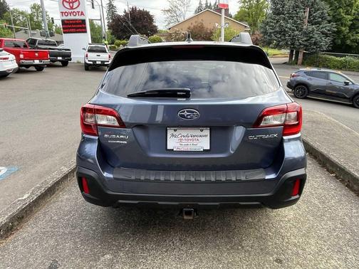 Twilight Blue Metallic 2018 Subaru Outback 2.5i Premium