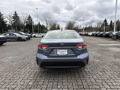 2026 Toyota Corolla Hybrid LE