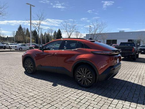 Tandoori 2026 Toyota C-HR XSE