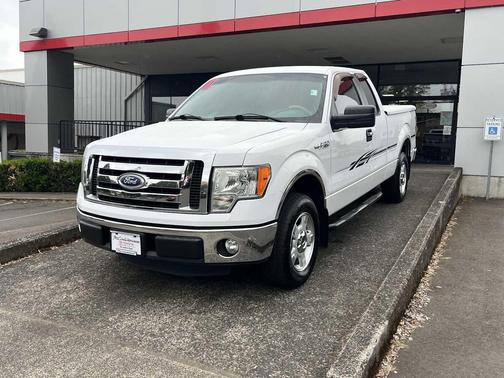 Oxford White 2011 Ford F-150 XLT