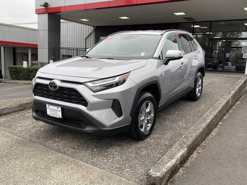 Silver Sky Metallic 2025 Toyota RAV4 XLE