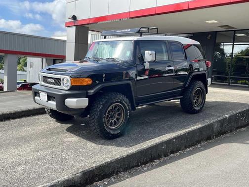 Black 2014 Toyota FJ Cruiser Base