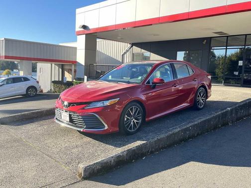 2023 Toyota Camry XLE