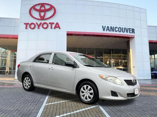 Classic Silver Metallic 2010 Toyota Corolla XLE