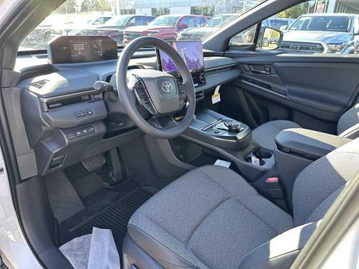 Wind Chill Pearl 2026 Toyota bZ XLE Plus