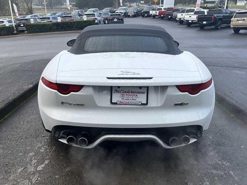 2017 Jaguar F-TYPE R