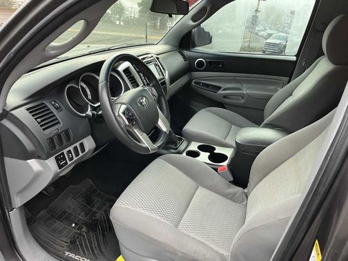 2015 Toyota Tacoma Base