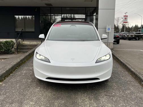 2025 Tesla Model 3 Long Range