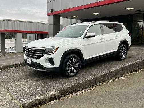 2024 Volkswagen Atlas 2.0T SE