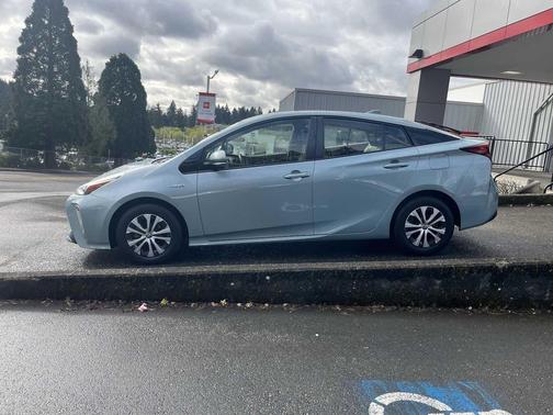 Sea Glass Pearl 2020 Toyota Prius XLE