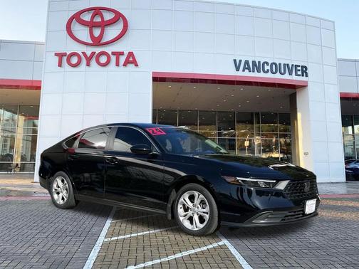Crystal Black Pearl 2024 Honda Accord LX 1.5T