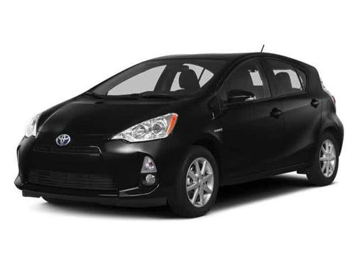 Habanero 2014 Toyota Prius c Two