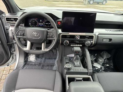 2026 Toyota Tacoma Hybrid TRD Off Road