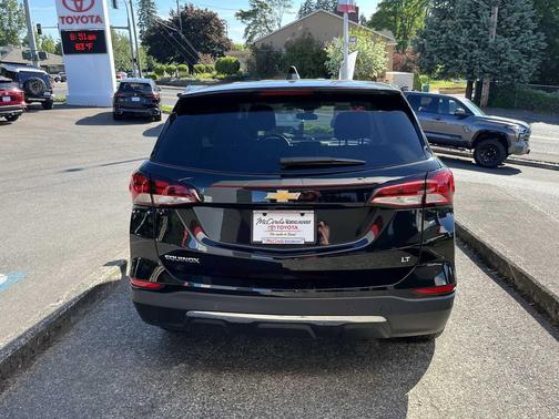 Mosaic Black Metallic 2024 Chevrolet Equinox 1LT