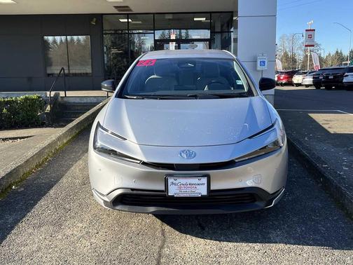 2026 Toyota Prius LE