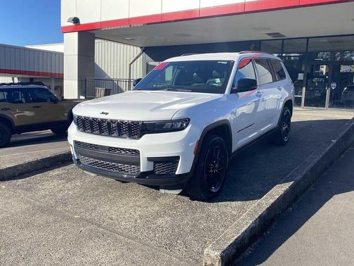 2024 Jeep Grand Cherokee L Altitude