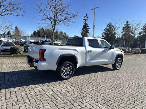 2025 Toyota Tundra Hybrid 1794 Edition