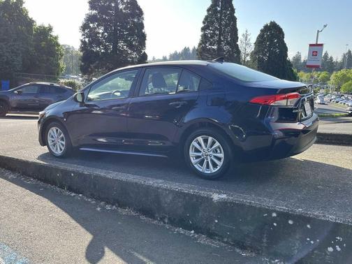 Blueprint 2024 Toyota Corolla Hybrid LE