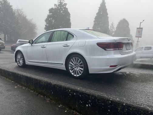 2016 Lexus LS 460 Base