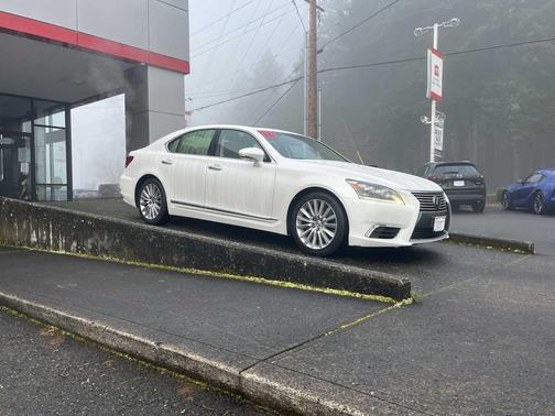 2016 Lexus LS 460 Base