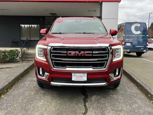 2024 GMC Yukon XL SLT