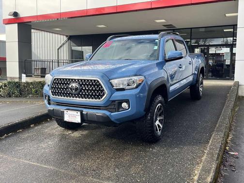 Cavalry Blue 2019 Toyota Tacoma TRD Off Road