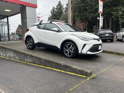 2021 Toyota C-HR XLE