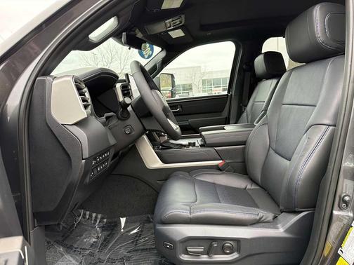 2026 Toyota Tundra Hybrid Platinum