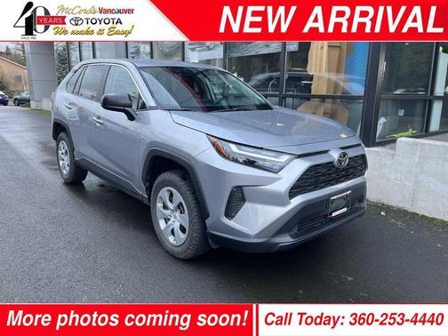 2023 Toyota RAV4 LE