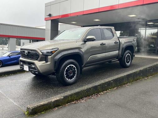 2024 Toyota Tacoma TRD Off Road
