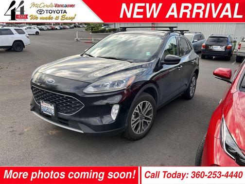 Agate Black Metallic 2020 Ford Escape SEL